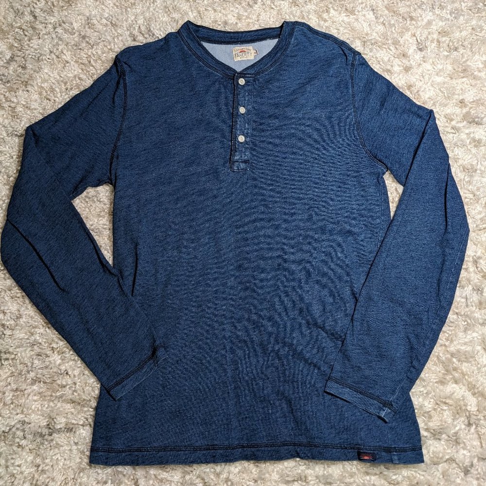 Faherty Indigo dyed long sleeve henley shirt size medium